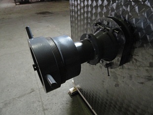 Волчок (мясорубка) ВРД-125 А (диаметр 125 мм, облицовка сталь 3) бункер 100 литров, 18 кВт