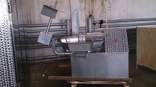 Куттер ФРЕ-А 100 л (2000/4000 об/мин, облицовка - сталь 3), с выгружателем